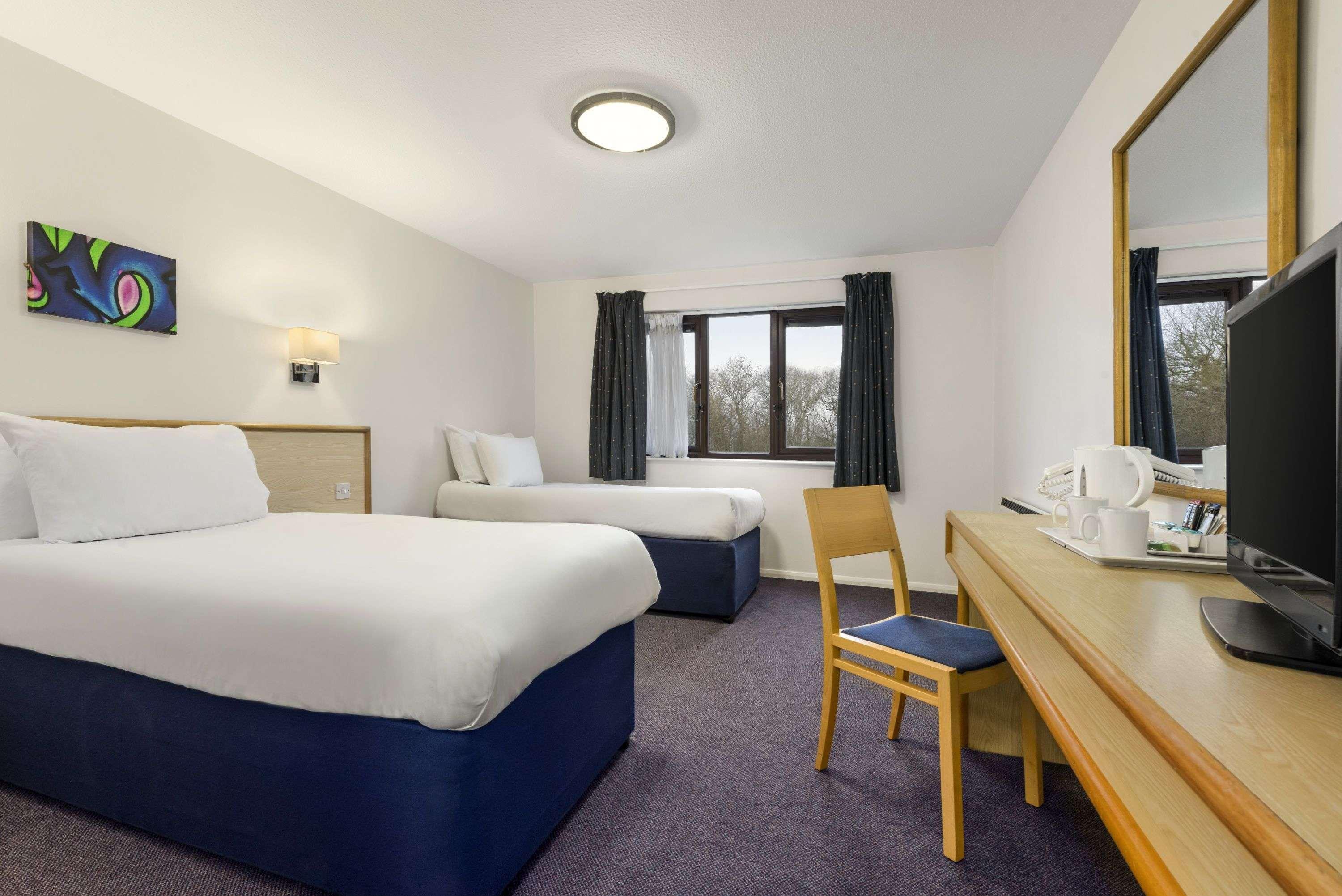 Days Inn Bridgend Cardiff Zewnętrze zdjęcie