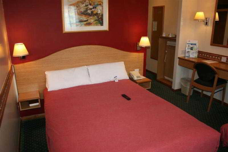 Days Inn Bridgend Cardiff Zewnętrze zdjęcie